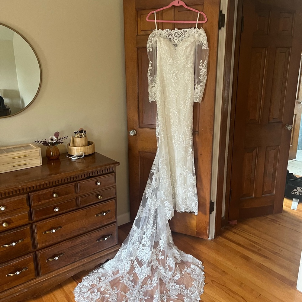 Kitty Chen wedding dress size 4
